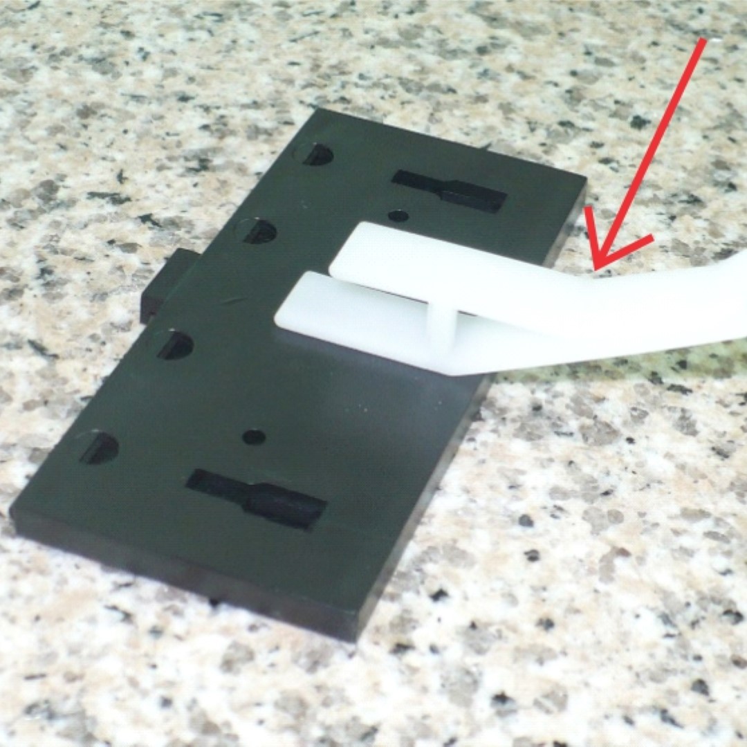 CUADRADO B103 ejemplo de hablador con ficha