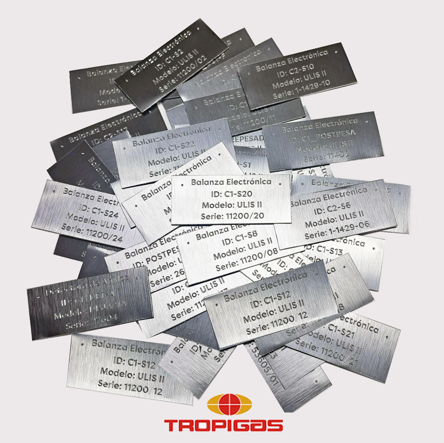 grabado-laser-aluminio-placas-balanzas-tropigas